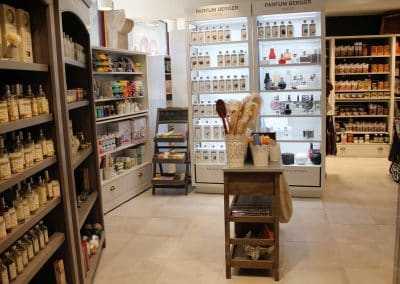 Droguerie de la Tour